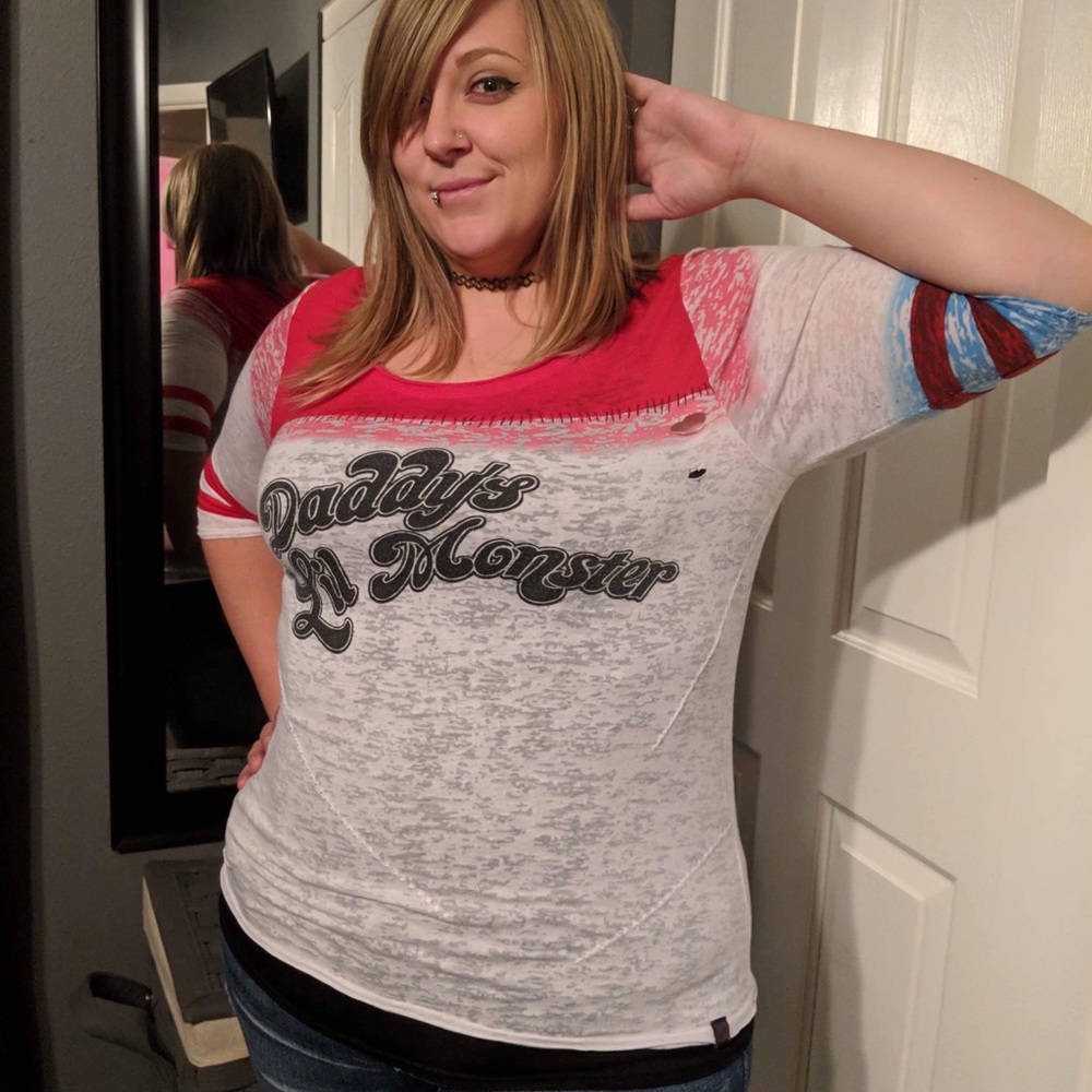 Torrid Harley Quinn distressed T-shirt